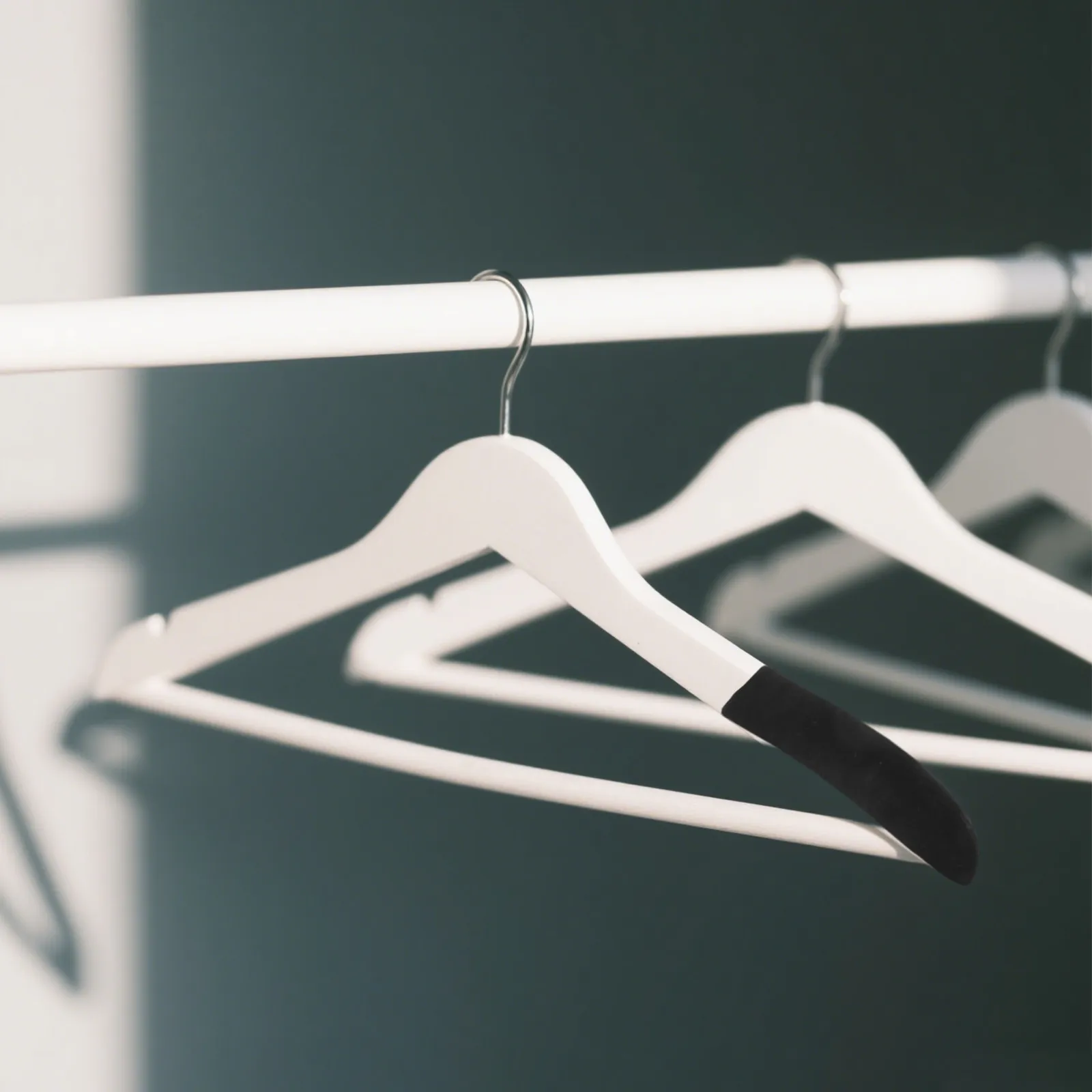 10Pcs Garment Hanger Shoulder Forms Non-Skid Support Pads for Banquet Dresses Sweaters Suits Delicate Underwear T-Shirts