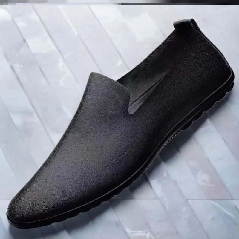 

Мужские повседневные туфли из мягкой кожи, дышащие, из натуральной воловьей кожи, без шнурков, с круглым носком, на плоской подошве, с поворотной застежкой, модные, синие.