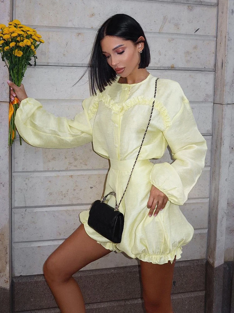 

Macheda Casual Elegant 2 Piece Set Women See Through o-Neck Ruffles Single-Breasted Tops+Puffy Shorts Matching Y2K Style Suit