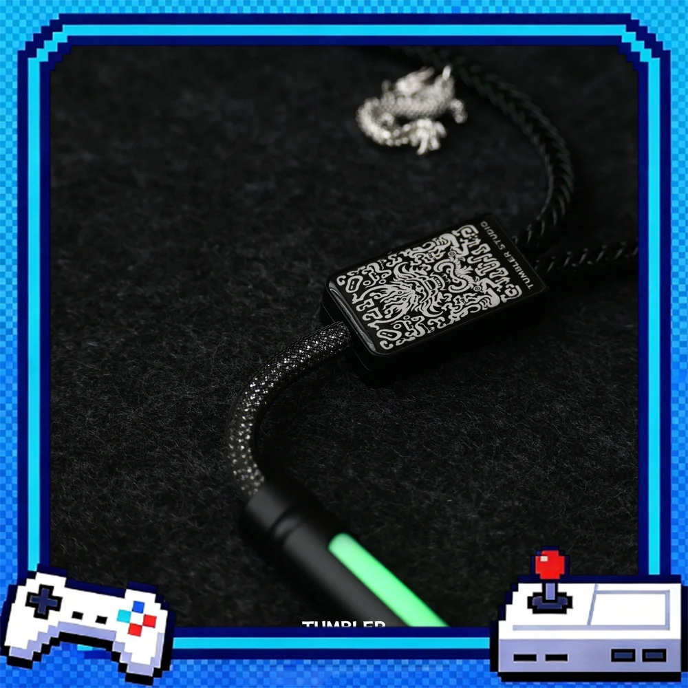 Tumbler Studio One-to-Two V2 8K Custom Mechanical Keyboard Aviator Cable One Input Dual Output Coiled Magnetic Switch Cord
