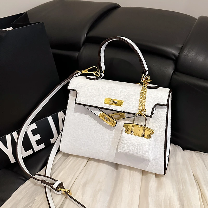 

Trendy High-End Minimalist Tote Bag Large Capacity Women Luxury With Crossbody Function And Shopper Design