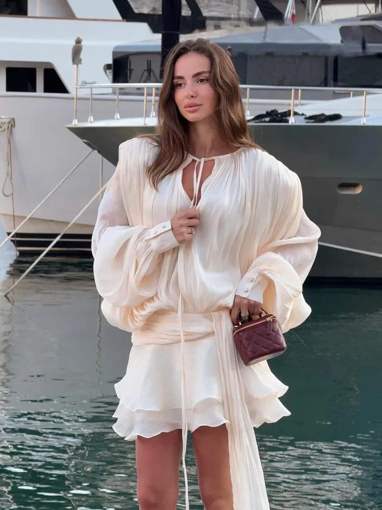 HH-Conjunto de 2 piezas de moda para mujer, minivestido plisado liso con mangas abullonadas y cuello redondo + pantalones cortos elegantes con cremallera trasera, traje en 4 colores