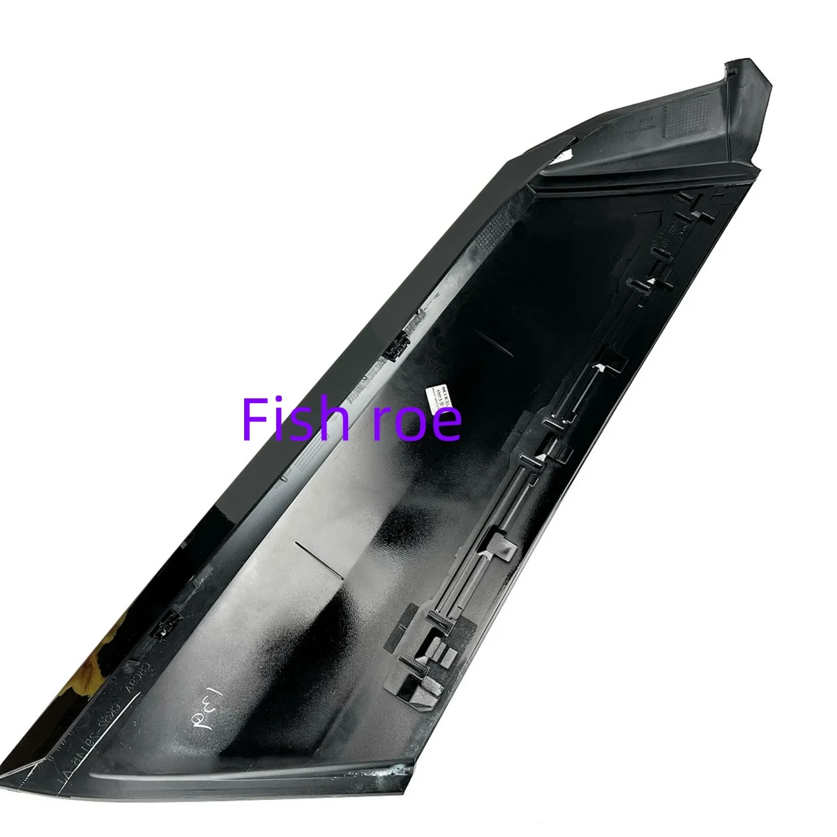 Range Rover D-pillar exterior trim panel LR102625 LR076491 LR048078 LR037548 LR102624 LR076492 LR048124 LR037545