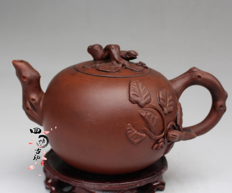 

Taiwan's return old Zisha pot, Zisha No. 1 factory during the Cultural Revolution, Master Chen Mingyuan's pure handmade tree bra