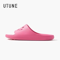 UTUNE Happy Face Water-Draining Summer Slippers Unisex Non-Slip Soft Sole Bathroom Sandals Breathable Household Shower Shoes