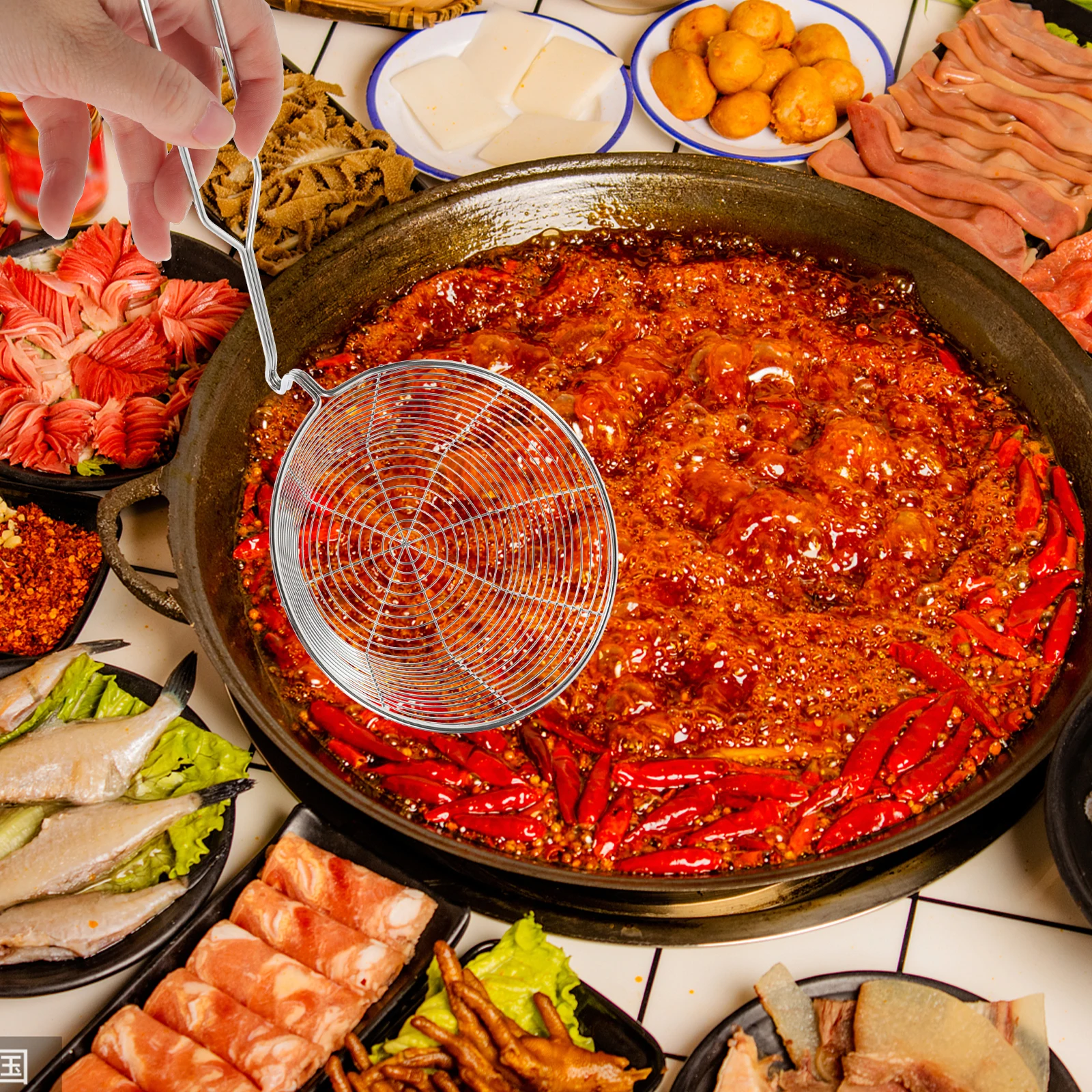 

Hot Pot Colander Stainless Steel Mesh Strainer Large Leak Design Scoop Family Use Wall-Mounted Kitchen Tool Fine Food