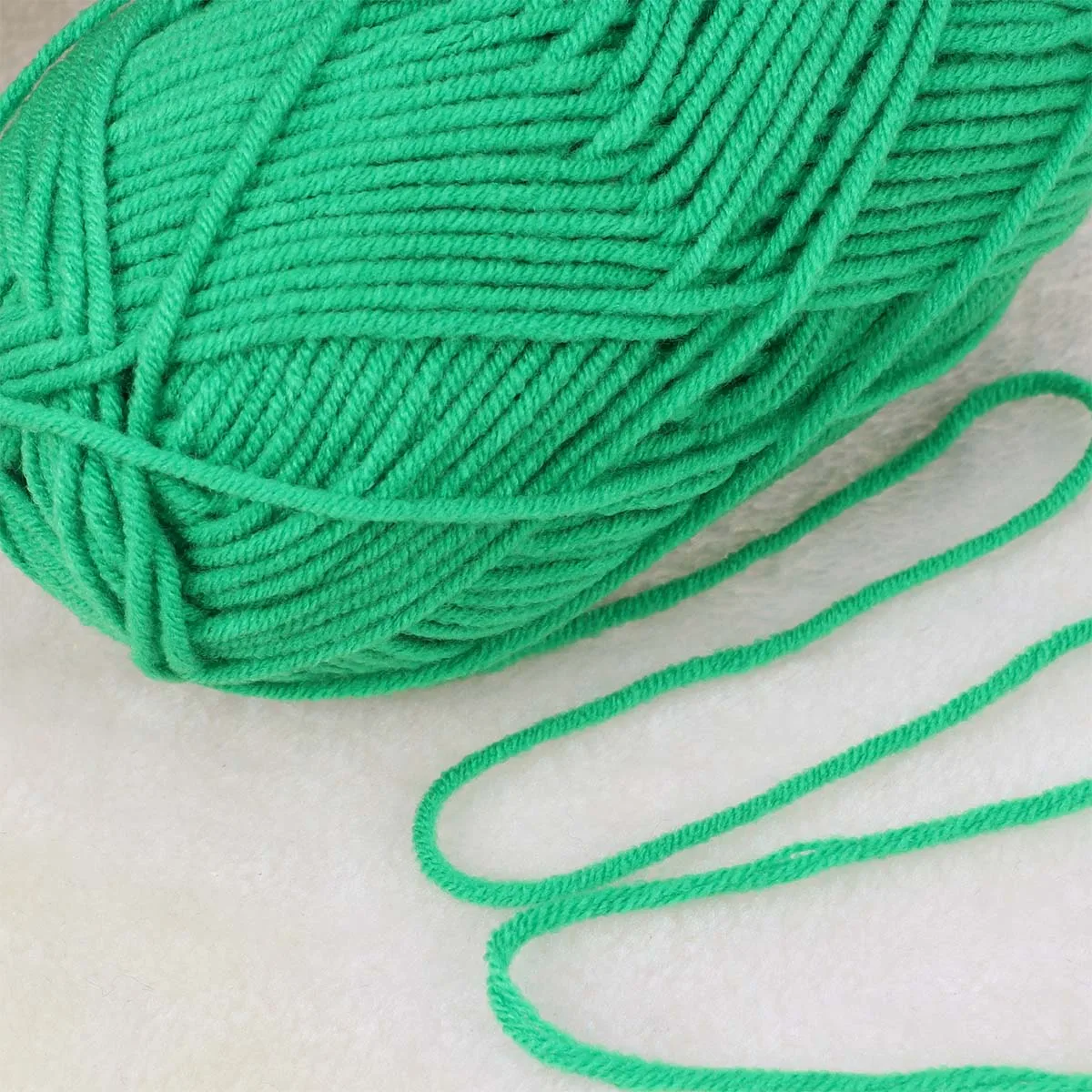 

50G Milk Cotton Yarn Soft Warm Knitting Crochet Yarn for Sweaters Hats Scarves Shawls DIY Christmas Gift Cotton Wool Turquoise