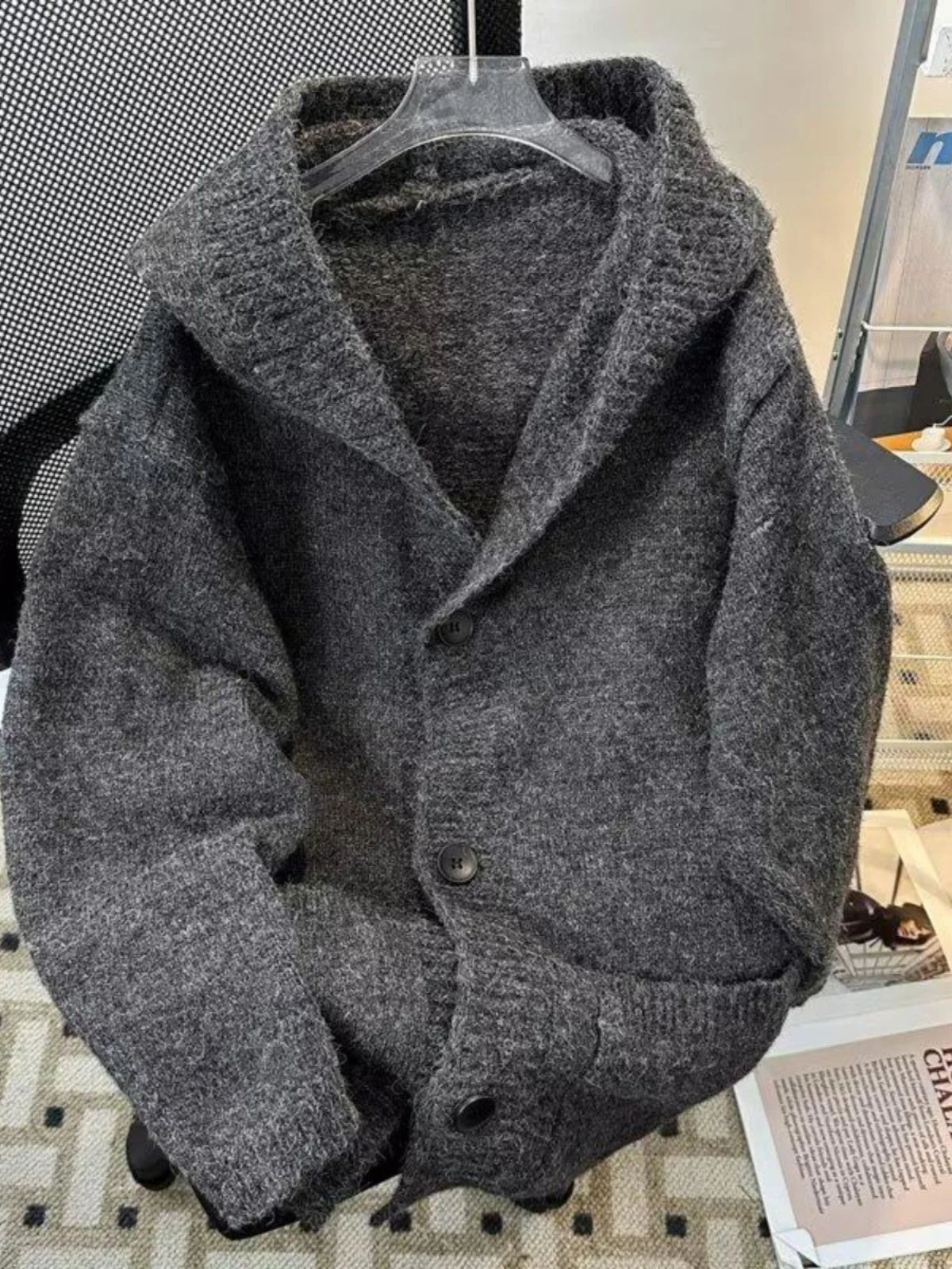 

Мужской вязаный кардиган с капюшоном, свободный крой, повседневный стиль, осень-зима, молодежный, V-образный вырез, L...