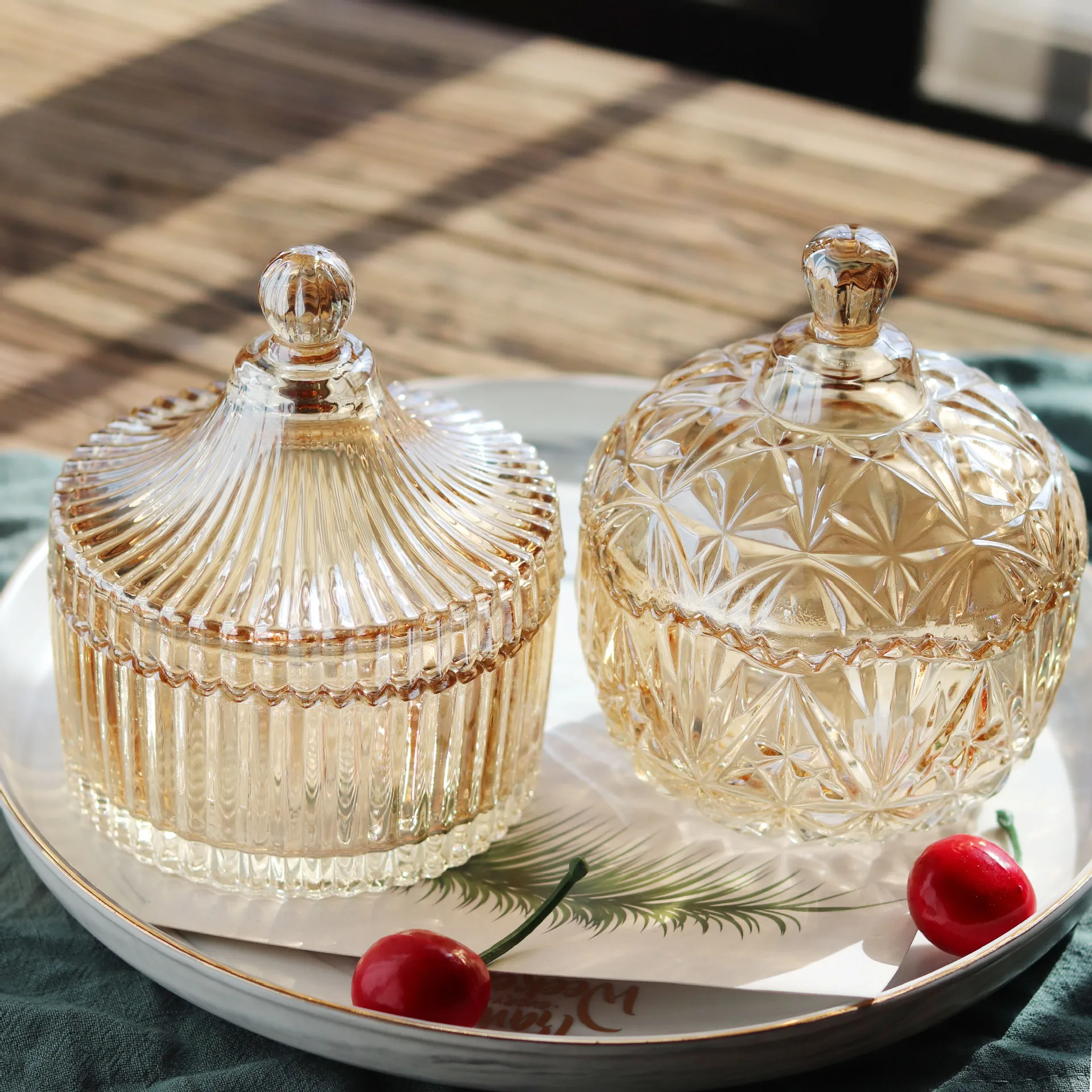 Amber Glass Candle Jars with Lid Yurt Glass Storage Jar Glass Empty Cup Furniture Ornament Diy Candle Jar