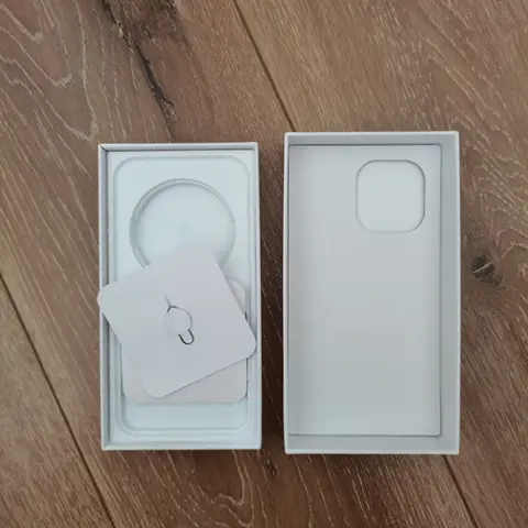 1: 1 Venta al por mayor de alta calidad para iPhone 12 13 14 Pro 15 Plus 16 Pro Max Caja de teléfono