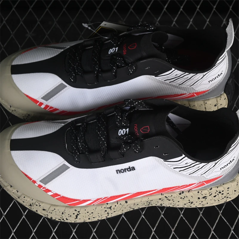 

9060 Autumn & Winter New Small Elephant Hoof Shoes - Unisex Versatile, Retro Dad Sneakers, Non-Slip Runners versatile