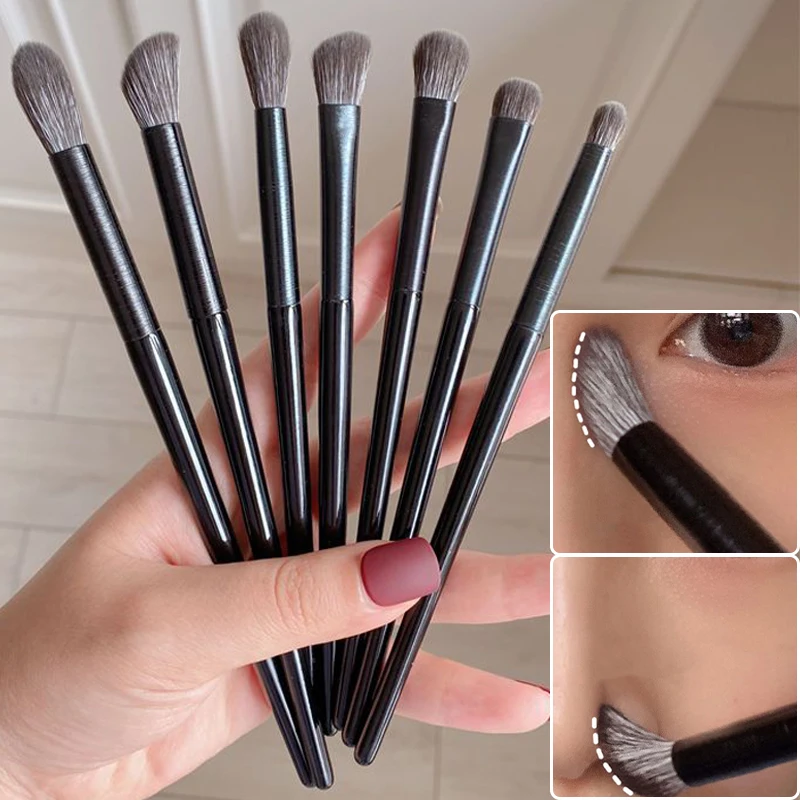 3 Stuks Sikkelvormige Neus Schaduw Borstel Ooghoekige Contour Make-Up Borstels Professionele Schoonheid Cosmetische Mengen Concealer Tools