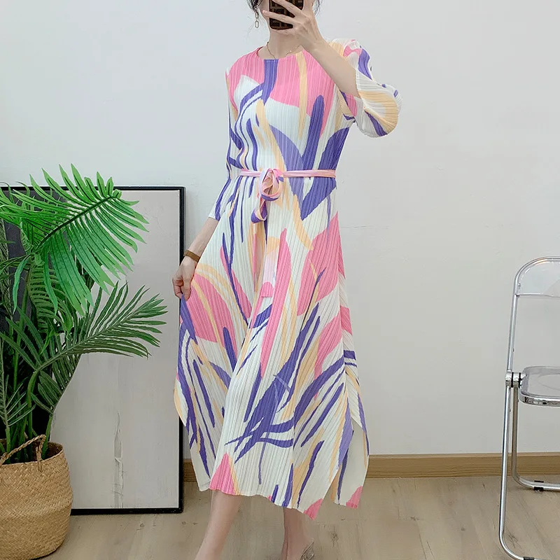 

Pleated Dress Printed Elegant High-end Loose Slimming Elegant Round Neck Sleeveless Summer Pleated Dress