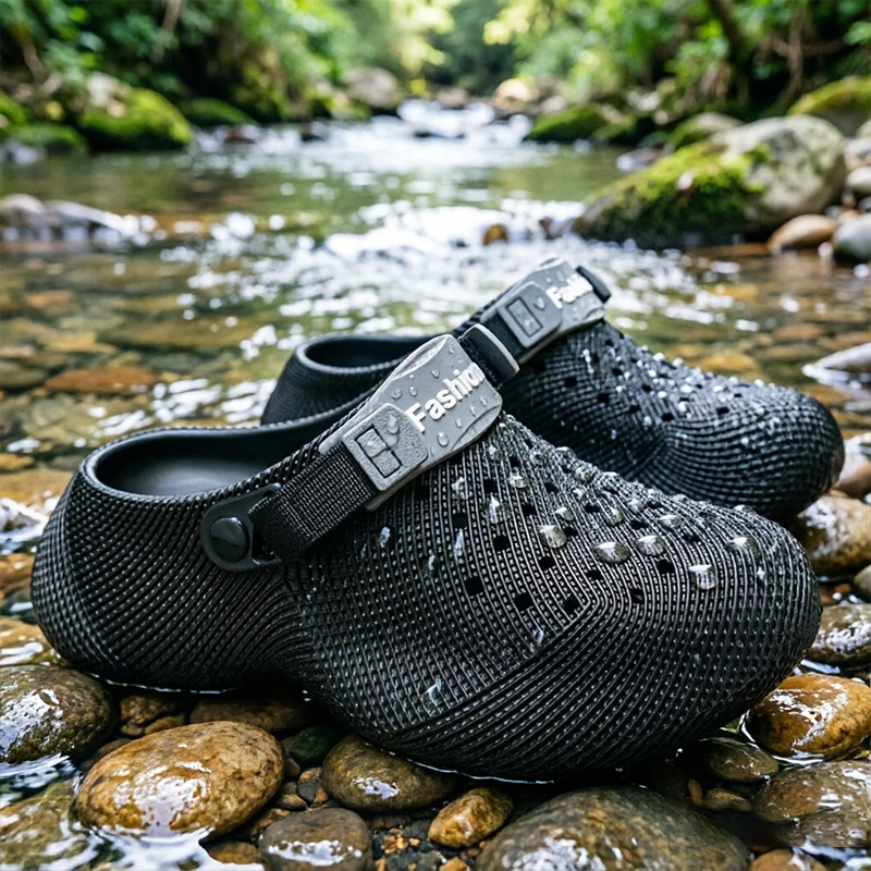 2026 New Summer 3D Texture Clogs Unisex Couple Thick Sole Height Increase Cloud Feel Soft Beach Sandals Slippers