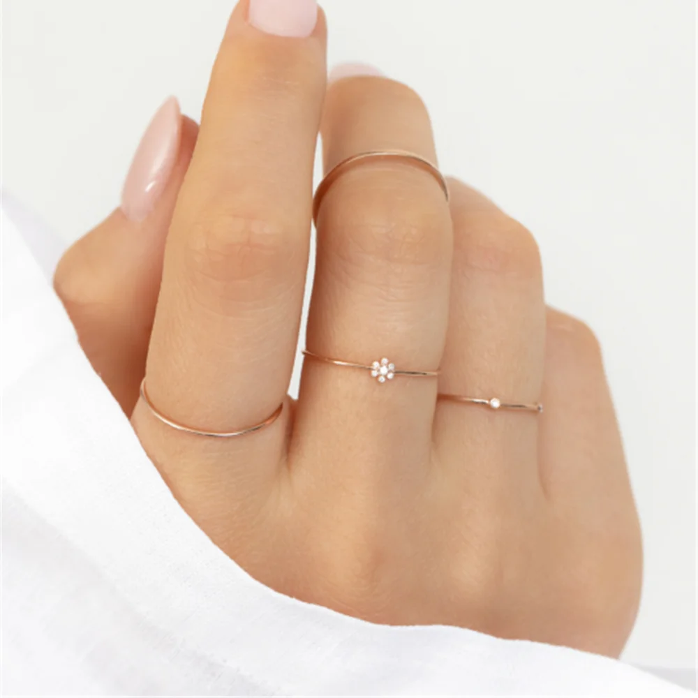 CANNER Simple Stylish Seven-Zircon Flower Ring S925 Sterling Silver Thin Versatile Ring 18K Gold-Plated Birthday Gift For Ladies