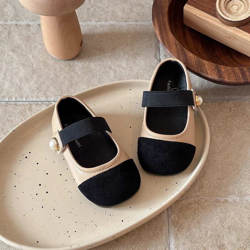 Kids Two Tone Spliced Mary Janes Elastic Single Strap Pearl Buckle Decor Soft Flat Shoes For Daily Dress Outfit Matching