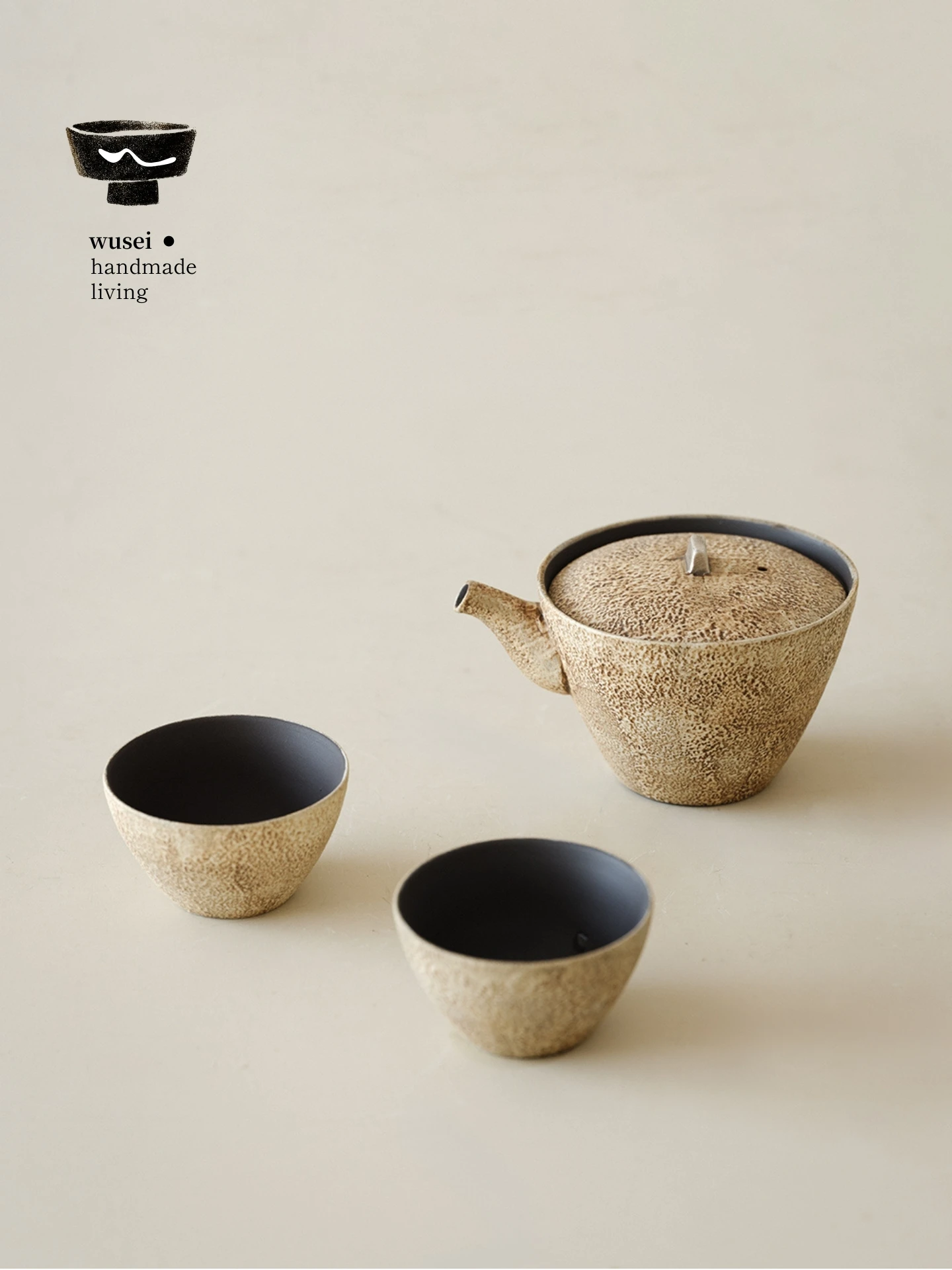 Wusei Portable Outdoor Office Ceramic Tea Set with One Pot And Two Cups Old Rock Mud Fast Guest Cup Tea Tools Kit