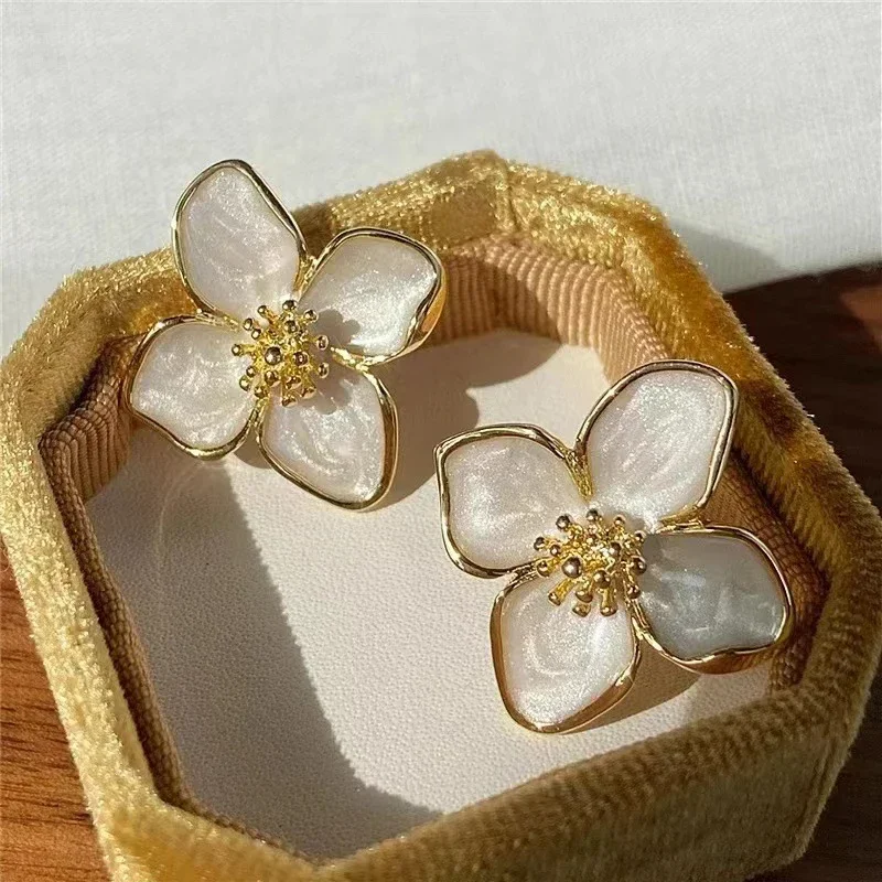 Lfve Dropped Glaze Flower Stud Earrings for Women Girl French Ins Vintage 2024 Dainty Korean Wedding Romantic Jewelry Gifts