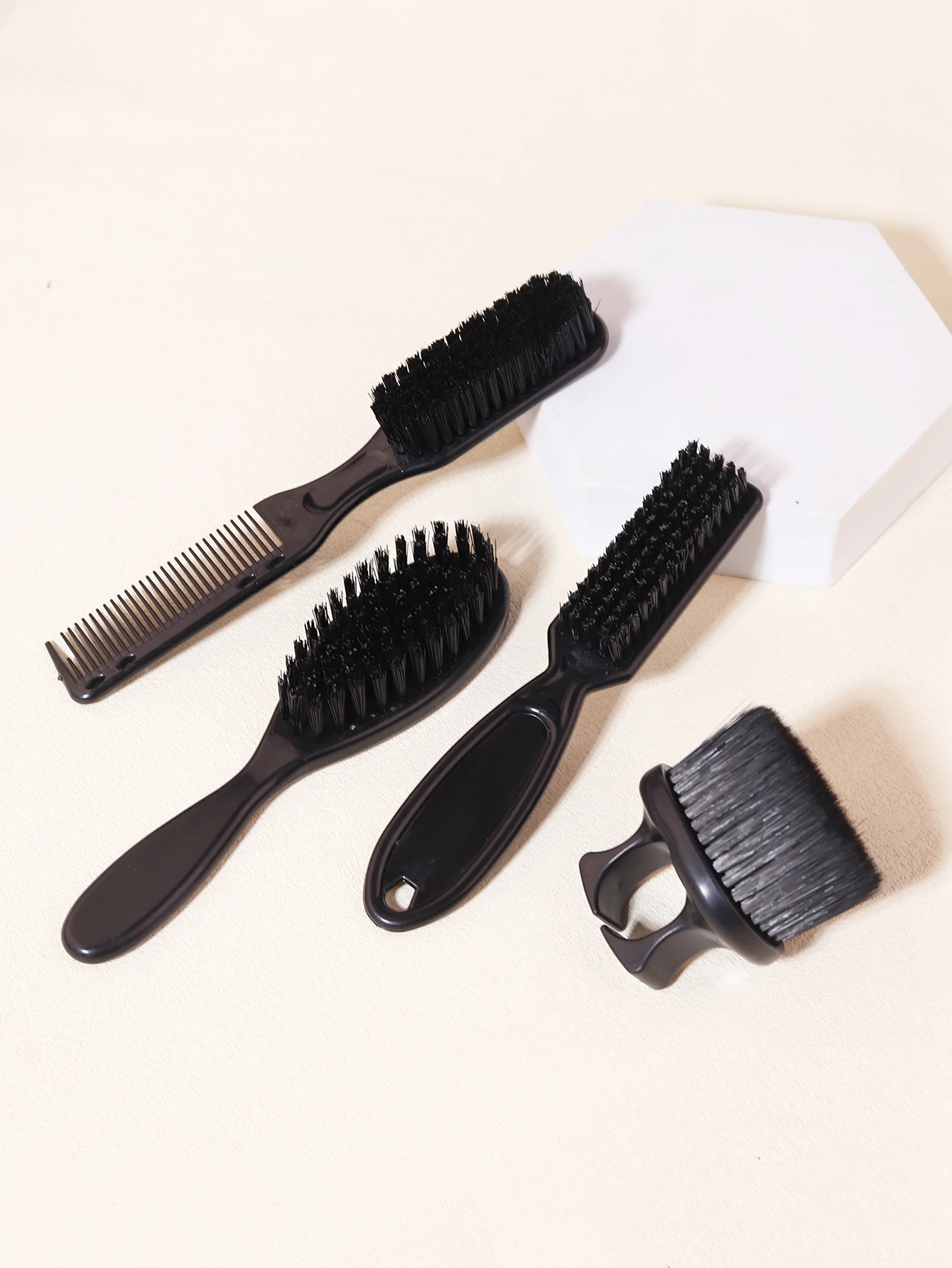 Men's 4-Piece Beard Beauty Set, with Beard Brush, Cleaning Brush, Dual Function Beard Comb, Gift Set, Special for Real Hair Wigs