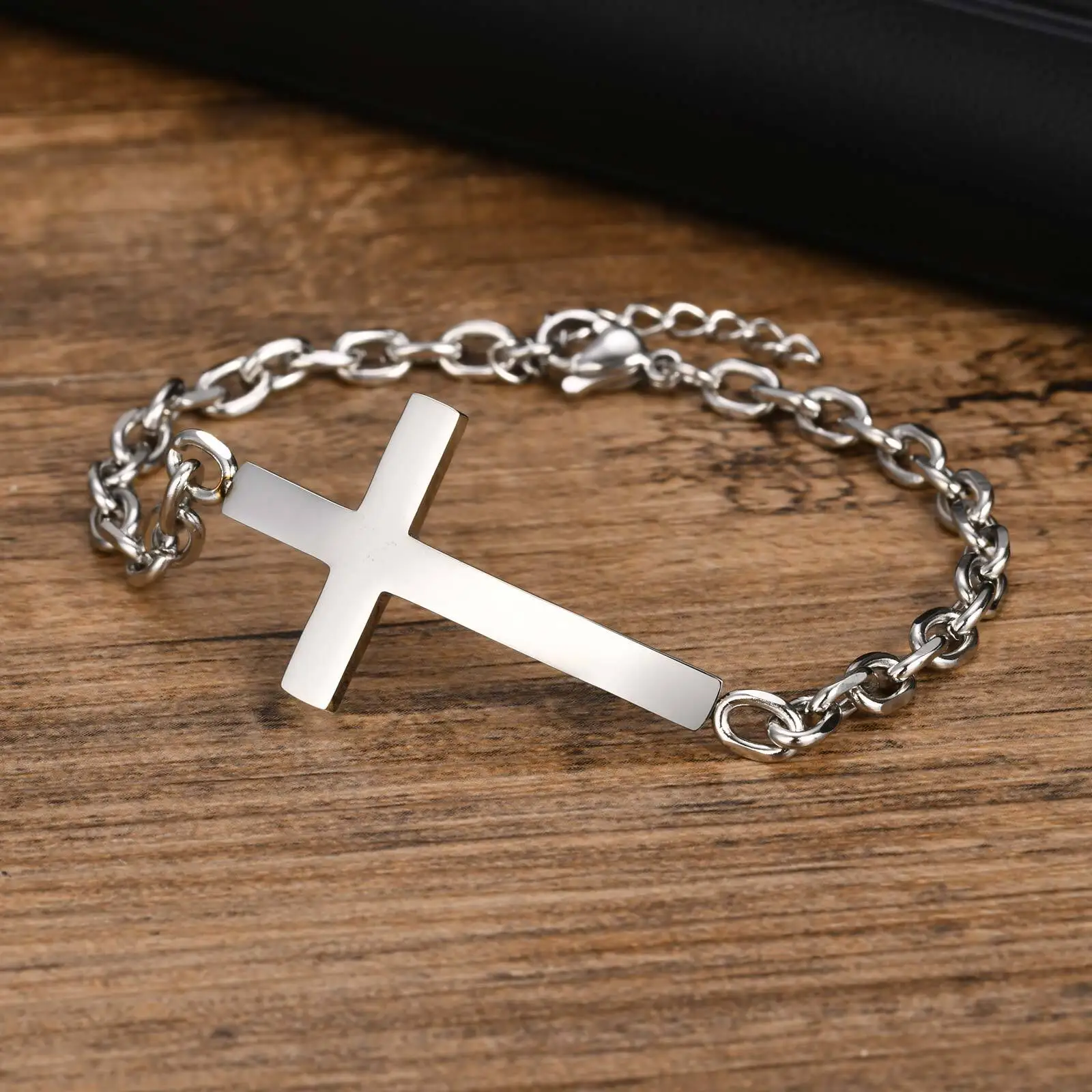 

Mens Stainless Steel Cross Rolo Chain Bracelet,Waterproof Never Fade Links Wristband,Religious Christian Jewelry Gifts