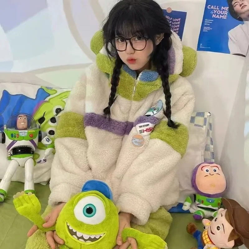 ディズニーアニメ漫画バズ・ライトイヤーパジャマコーラルベルベット厚く暖かい秋冬ホーム服かわいいカップルセットトレンディなギフト
