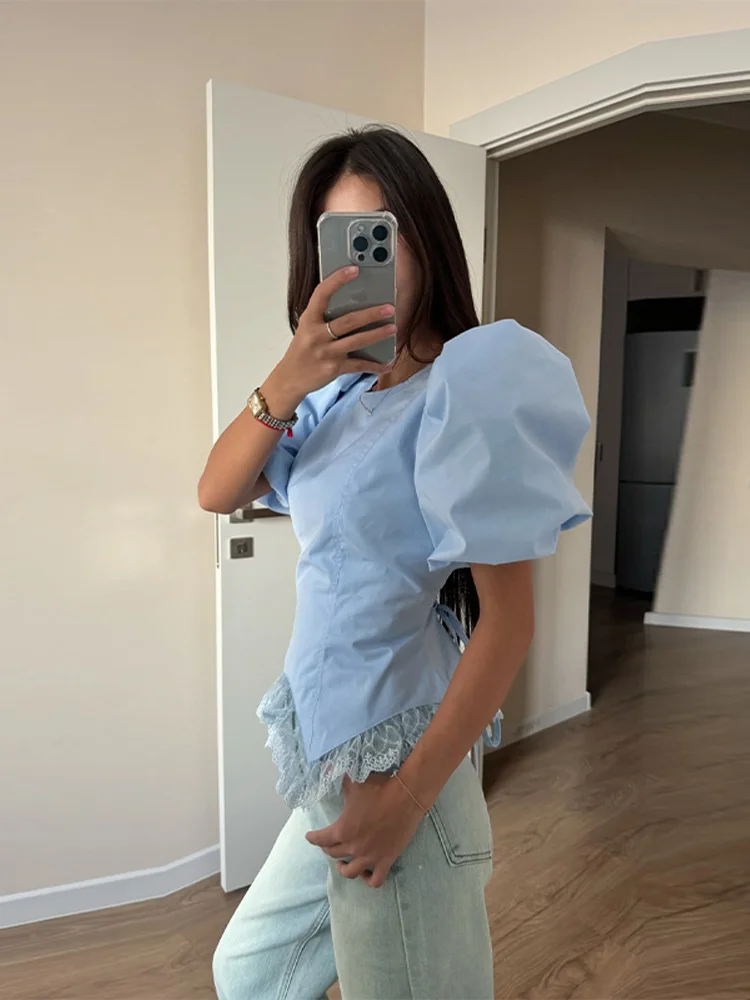 Fashion Solid Lace Patchwork Women Shirt Elegant Short Puff Sleeve O-Neck Waist-Closed Female Shirts 2026 Summer Autumn Lady New