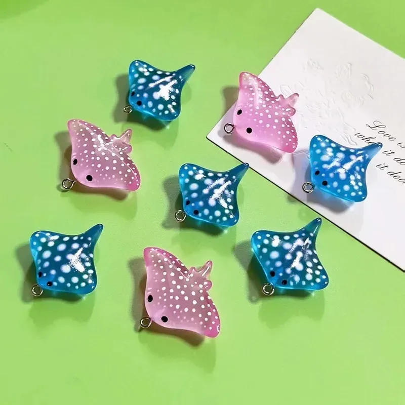 6pcs Kawaii Polka Dot Stingray Flatback Resin Charms Adorable Marine Animal Pendants DIY Supplies for Jewelry, Earrings