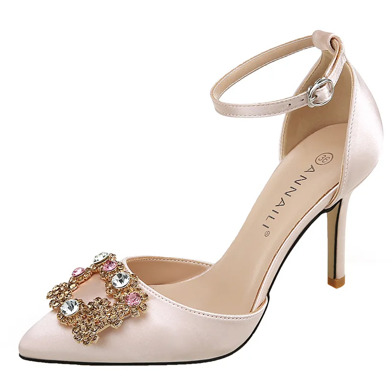 Zomer Mode Zijde Strass Puntschoen Dunne Hakken 9CM champagne Sandalen Vrouwen Hoge Hakken Bruiloft Prom Schoenen Zapatos Mujer