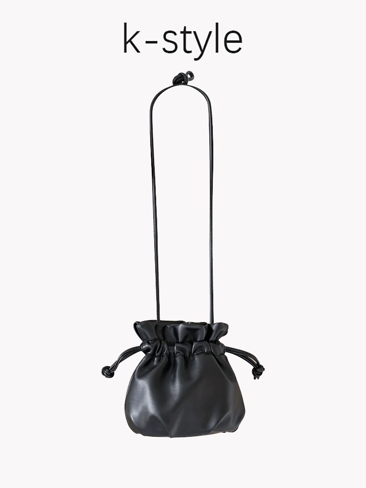 

Cute Drawstring Bucket Bag Women's Versatile Soft Leather Small Crossbody Bag Simple Lightweight Single Shoulder Slant Bag