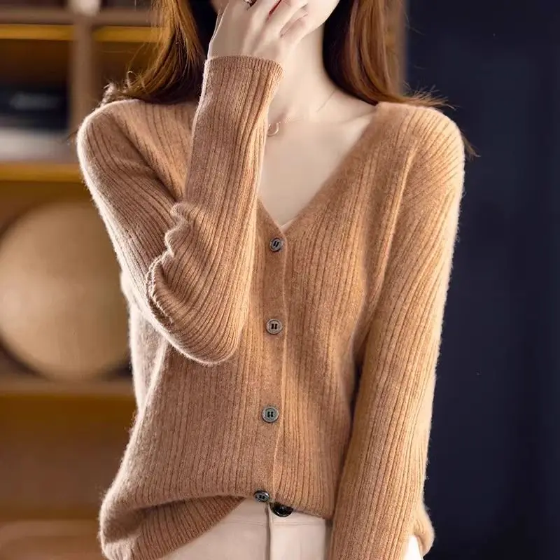 

2025 Winter New Arrival High-End Big Lang Sle Women's Sweater No Pilling Long Sve V-Ne Cardigan Faionable Trendy Brand