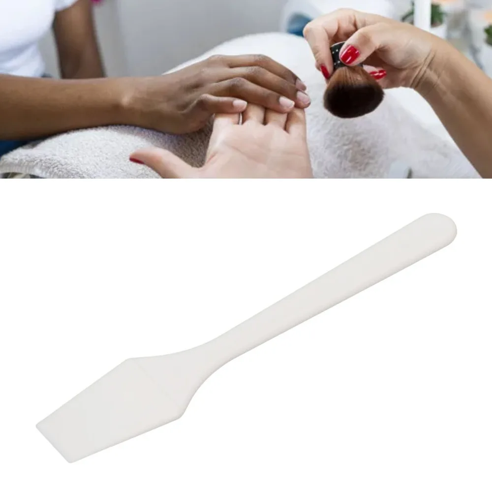 50pcs White Cosmetic Spoon Spatula Plastic Mini Makeup Cream Scoop Reusable Cosmetic Applicator Body Butter Skincare