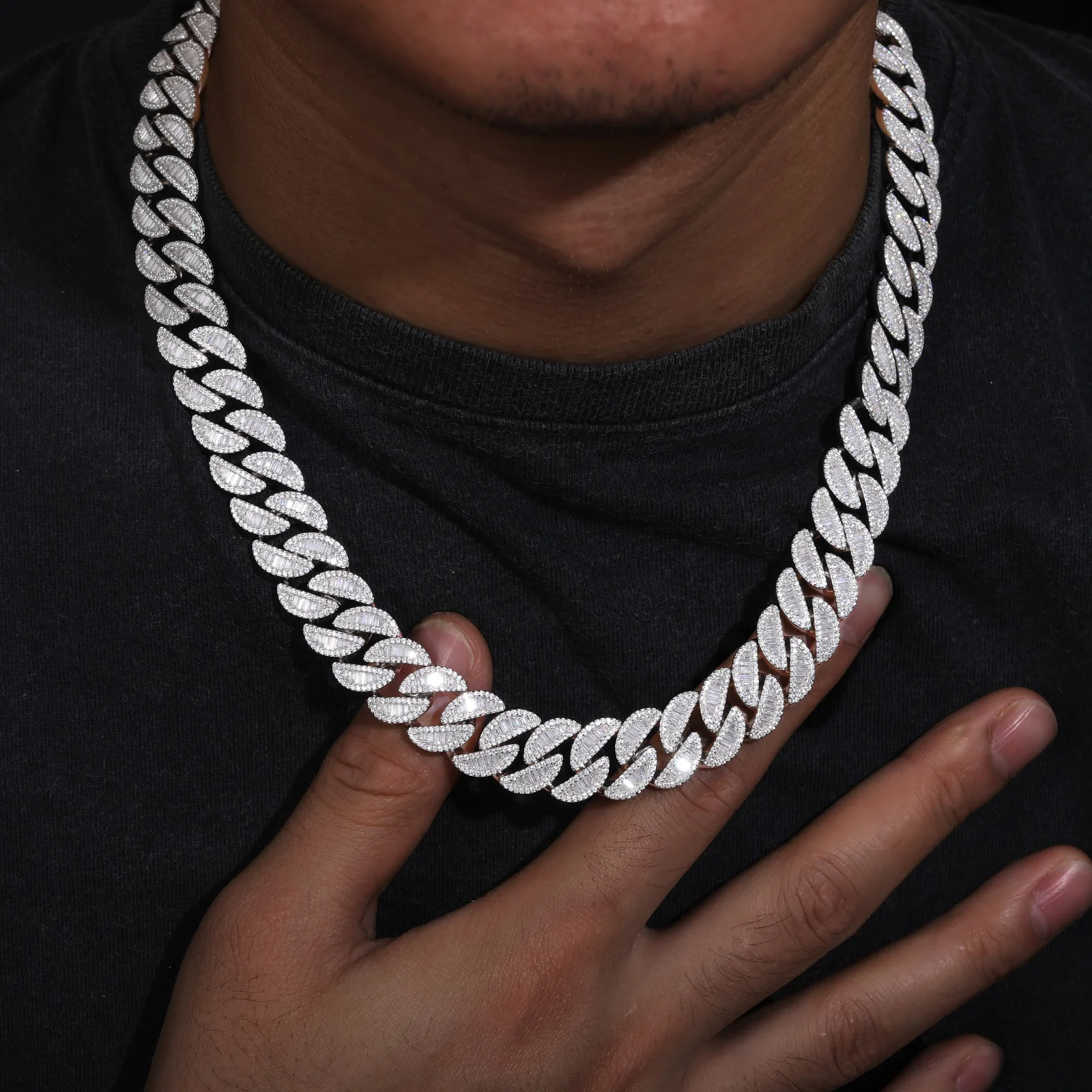 New Style Hip Hop Mens Jewelry 15mm 925 Sterling Silver VVS Baguette Moissanite Diamond Iced Out Cuban Link Chain Necklace...