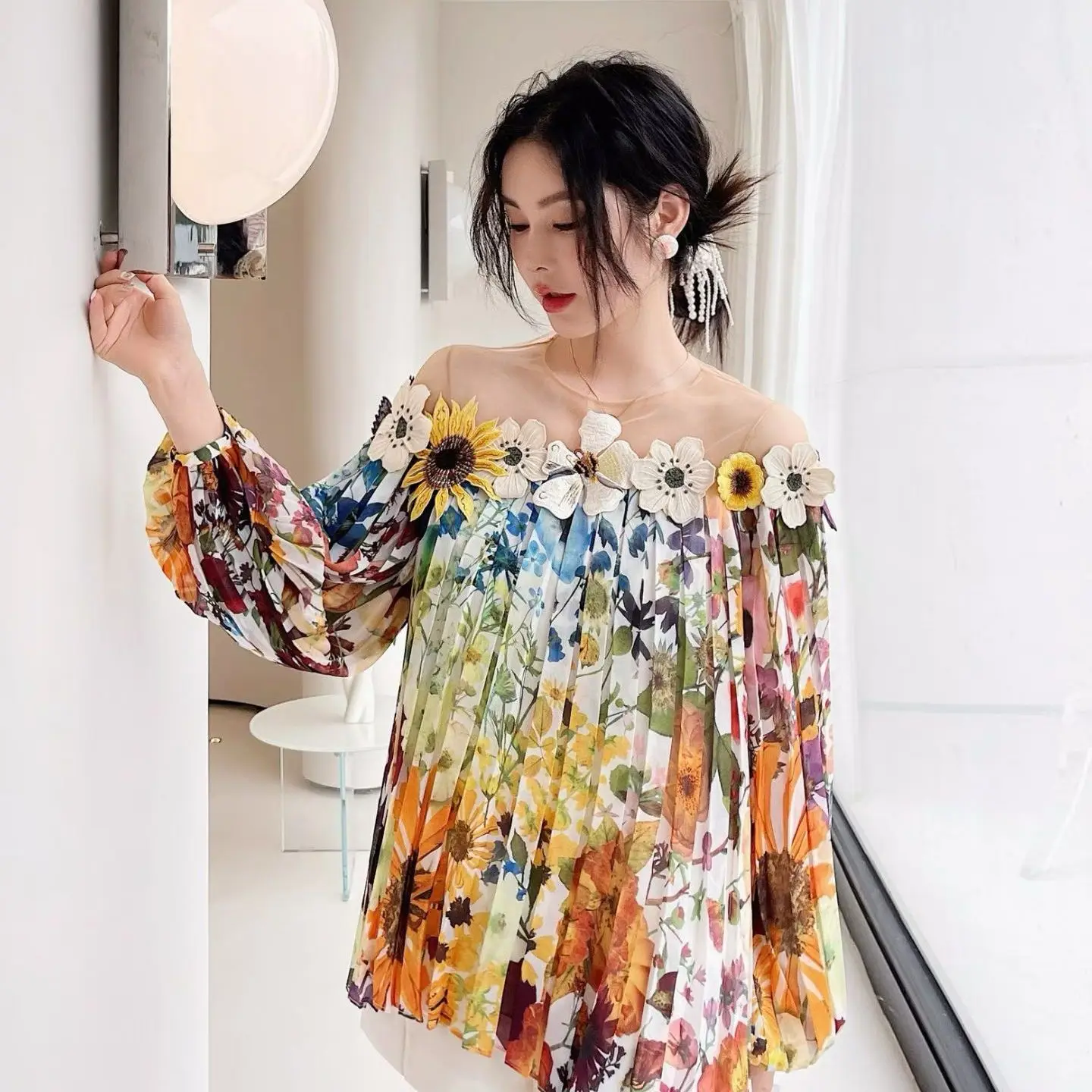 

Antique Rich Flower Embroidery Heavy Work Daisy Patchwork oulder Bared Transparent Net irt French Sle Loose Fit Long Sl...