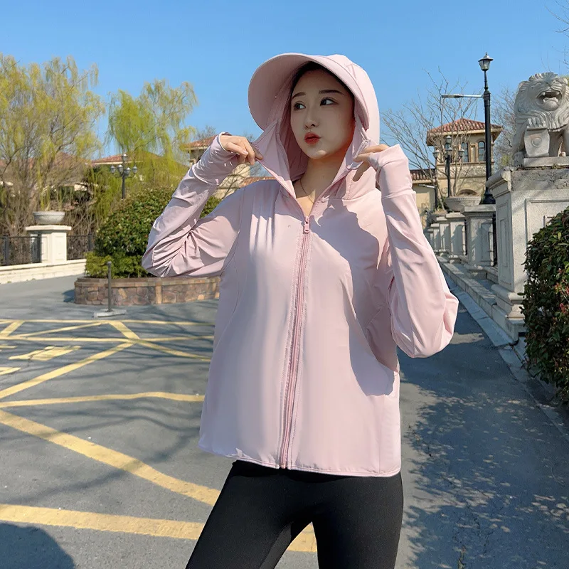 

ummer Women’s UV Ice Silk Outdoor Cycling Breathable Loose Casual Sun Protection Shirt