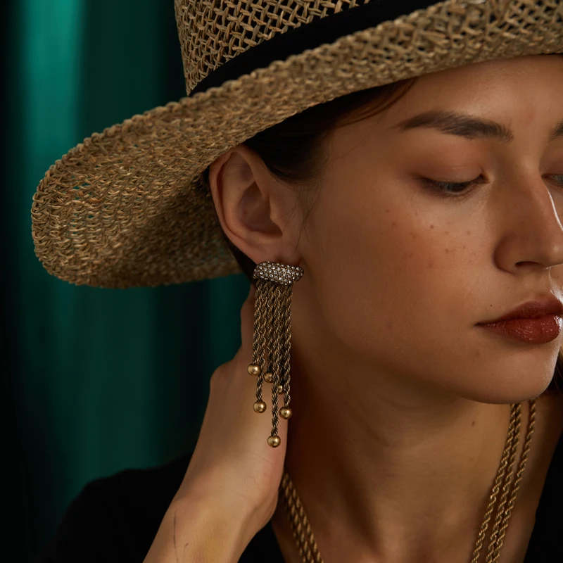 Thumbnail 2 - #30 Dangle Chain Earrings Comparison Guide