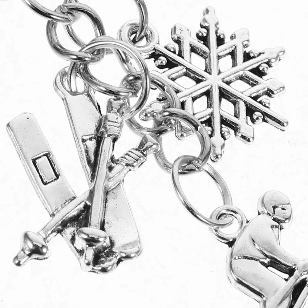 Bag Charms Metal Pendant Skiing Keychain Key Ring Silver Color Skier Decoration Car Bag Pendant Ice Skates Pendant Ski Resort