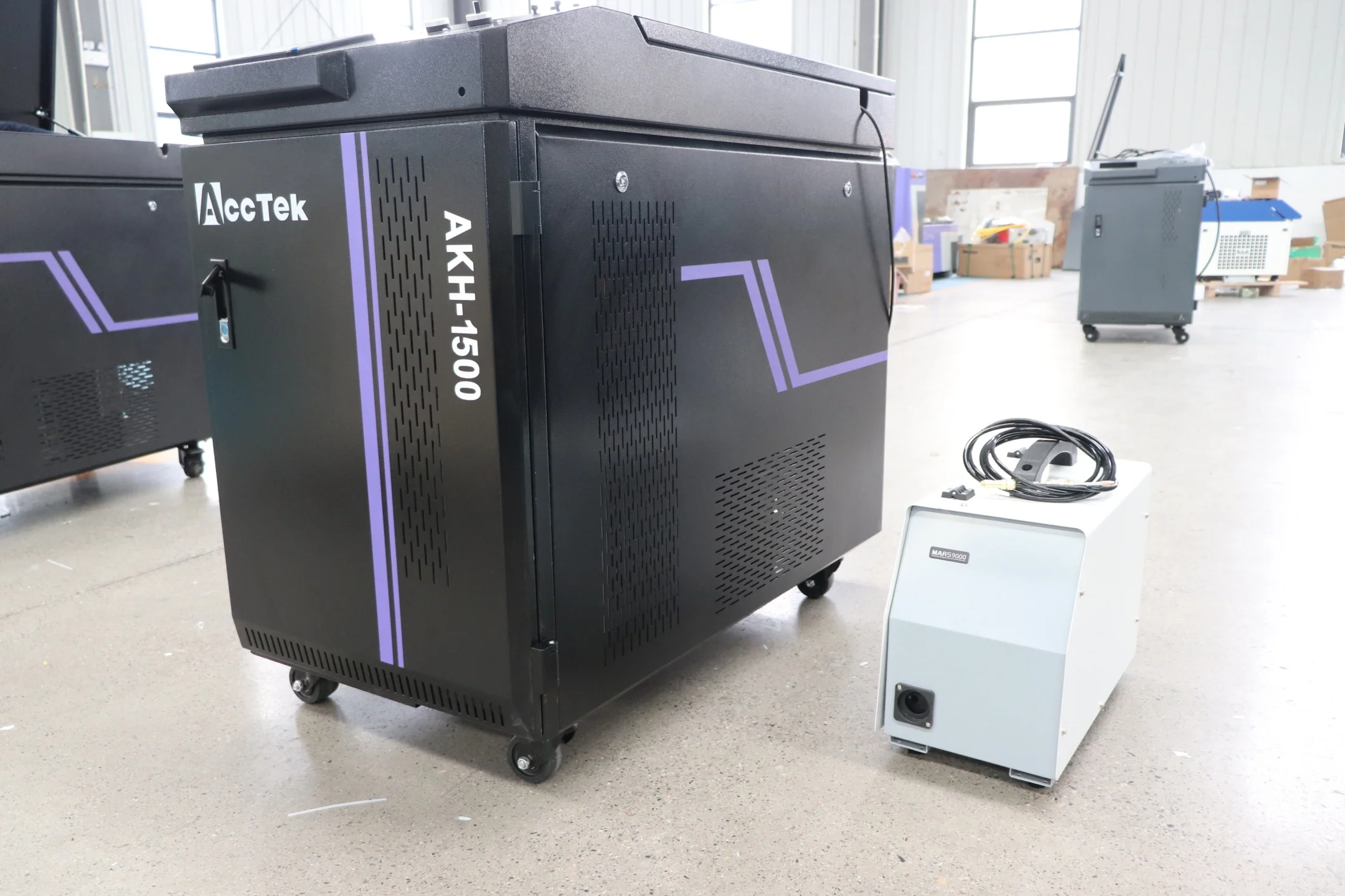 

Different industries automatic tools 2kw 3kw 3 in 1 rust removing fiber laser cleaning welding cutting machine