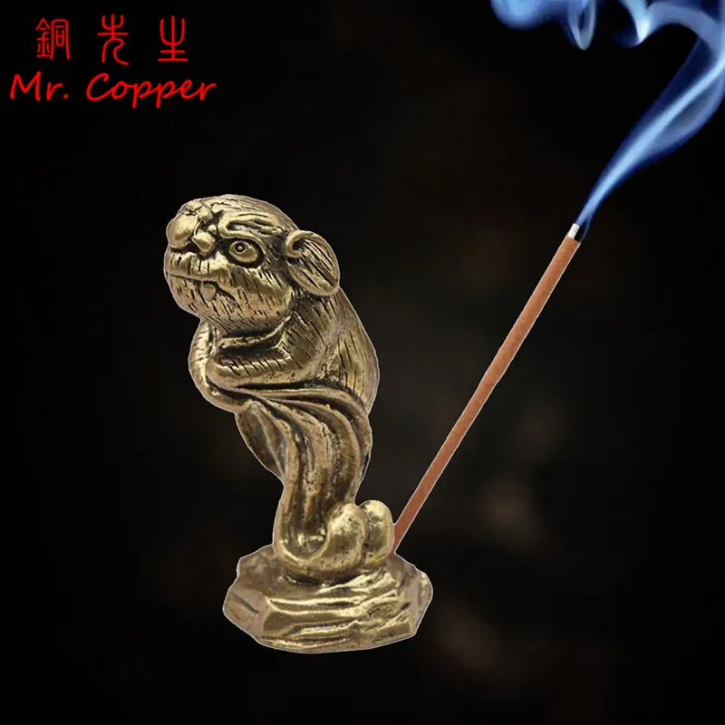 Brass Flying Rat Incense Holder Ornaments Desktop Retro Cute Animal Mouse Figurine Small Statue Home Decoration Crafts Accessory