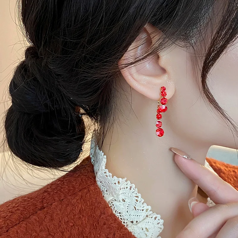 Shinning Rhinestones Red Earrings For Women Korean Style Etrendy New Simple Charming Earings