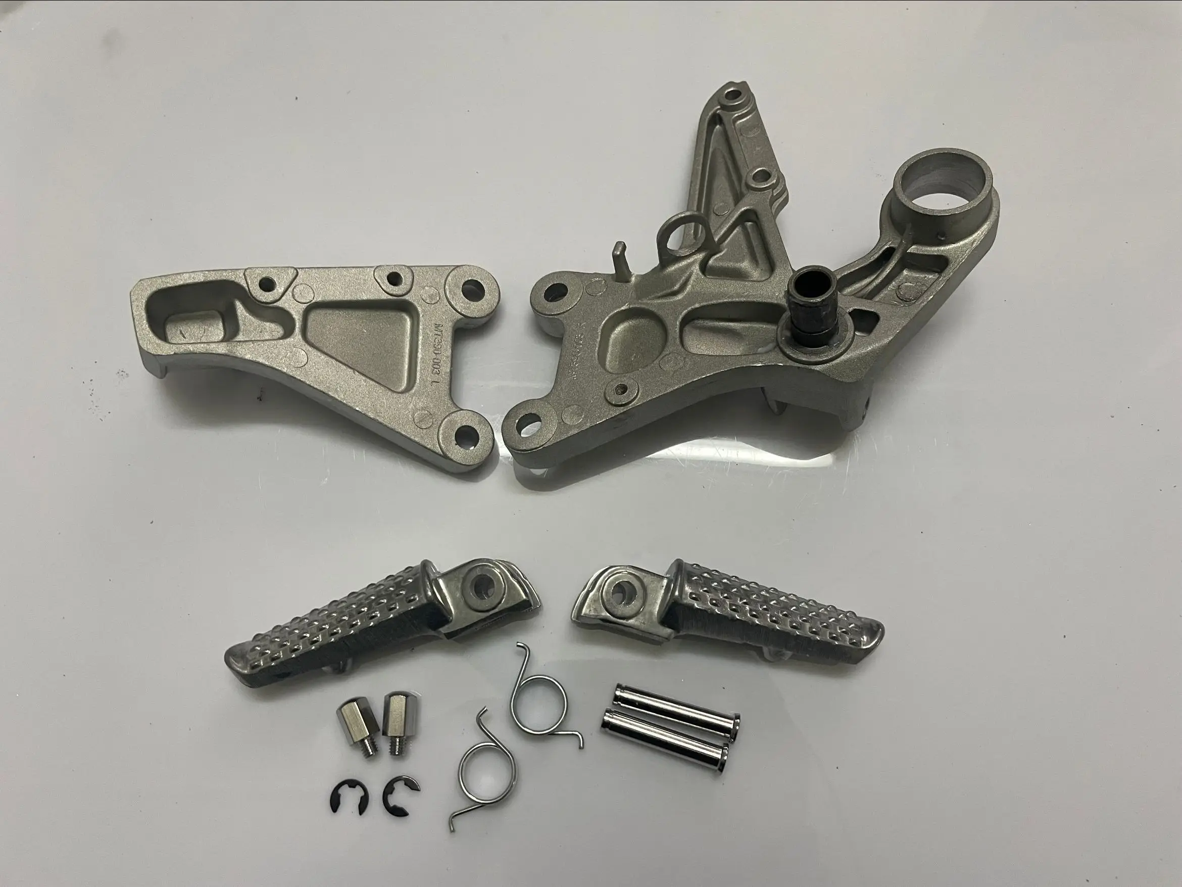 Front Footrest Foot Pedal Peg For HONDA CBR1000 CBR1000RR 2008-2015 2009 2010 2011 2012 2014 Motorcycle Left Right Mount Bracket 2
