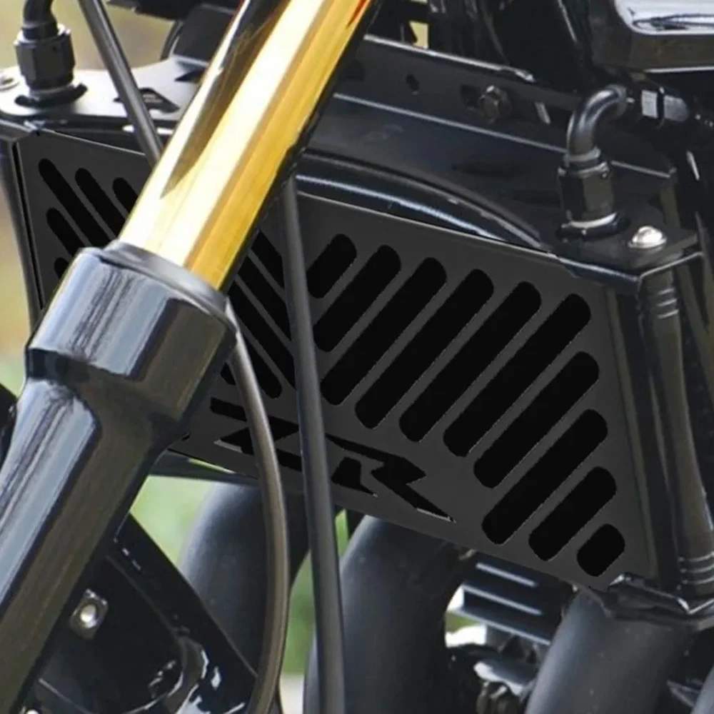 

Motorcycle Radiator Grille Cover Oil Cooler Guard Protetor For Kawasaki ZR7 ZR-7/ZR 7 ZR-7S/ZR 7S 1999 2000 2001 2002 2003 2004