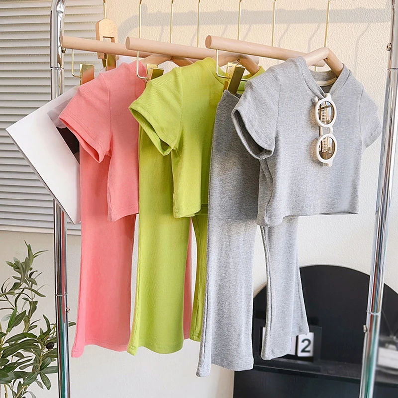 

2024 Fashion Two-piece Set Girls Stripes Short Sleeve T-shirt And Trousers Skin-friendly And Breathable Round Collar Solid Suits