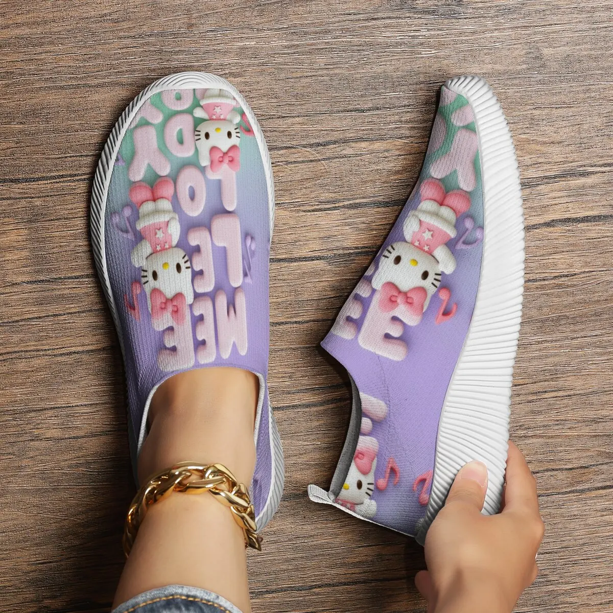 

Женская вулканизированная обувь. Высококачественные женские кроссовки без шнуровки на плоской подошве. Женские лоферы больших размеров 42. Прогулочная обувь Hello Kitty на плоской подошве.