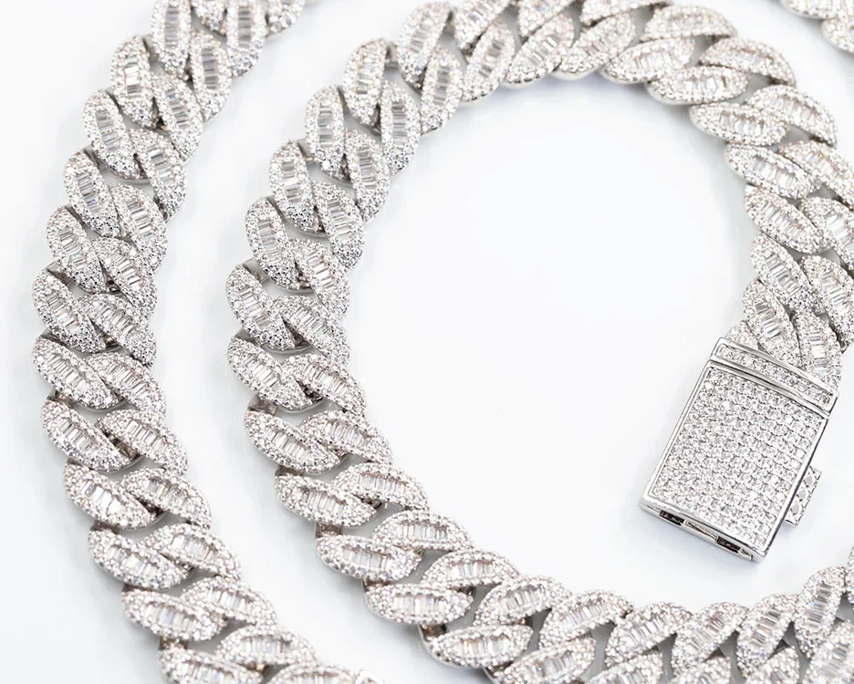 Gems XINGGUANG Customized 15mm Cuban Link Chain 925 Sterling Silver with baguette Moissanite Bling Diamond Hip Hop Necklace.