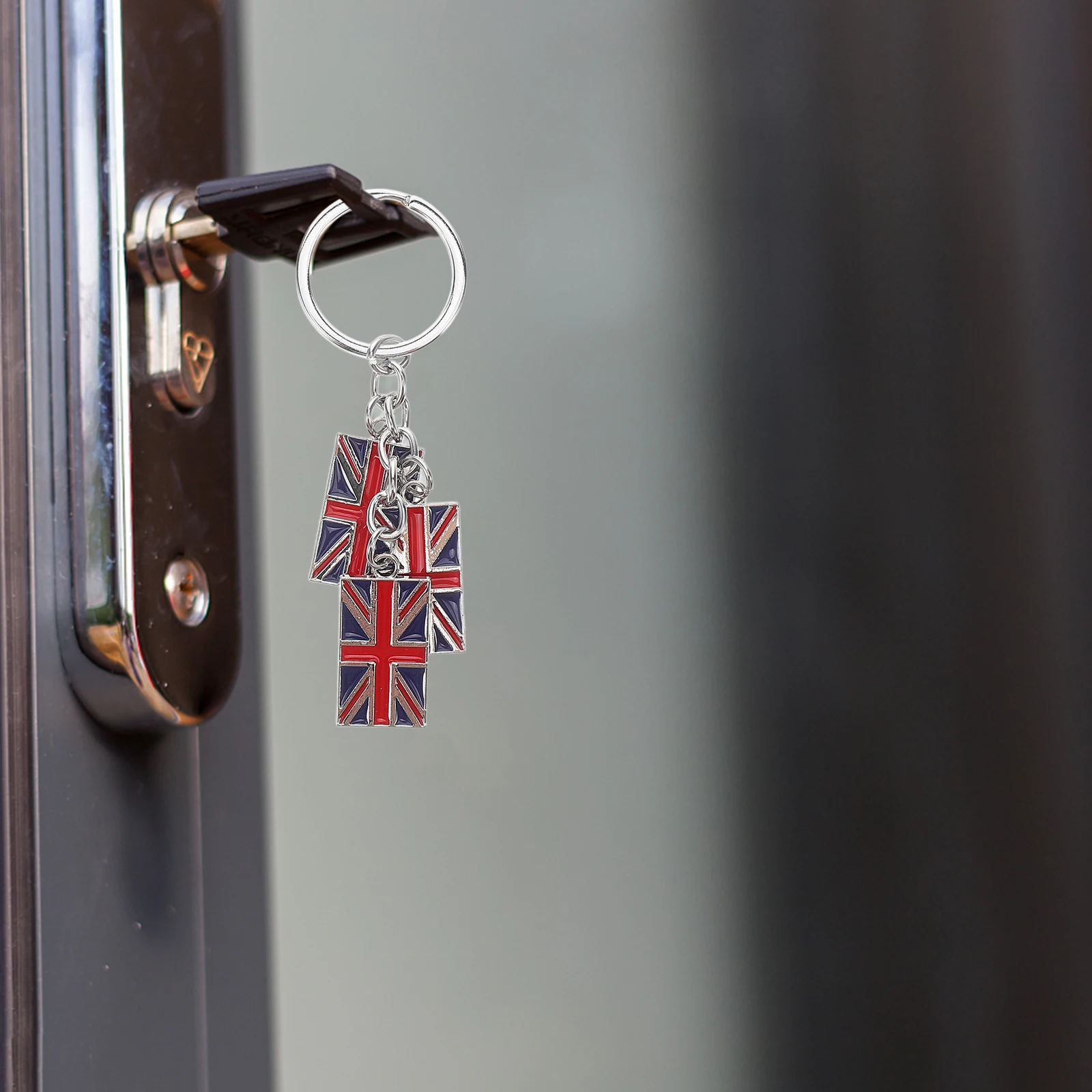 

British Flag Keychain Zinc Alloy Car Keys Chain London Souvenir Compact Decorative British Style Keychains Vintage National Flag