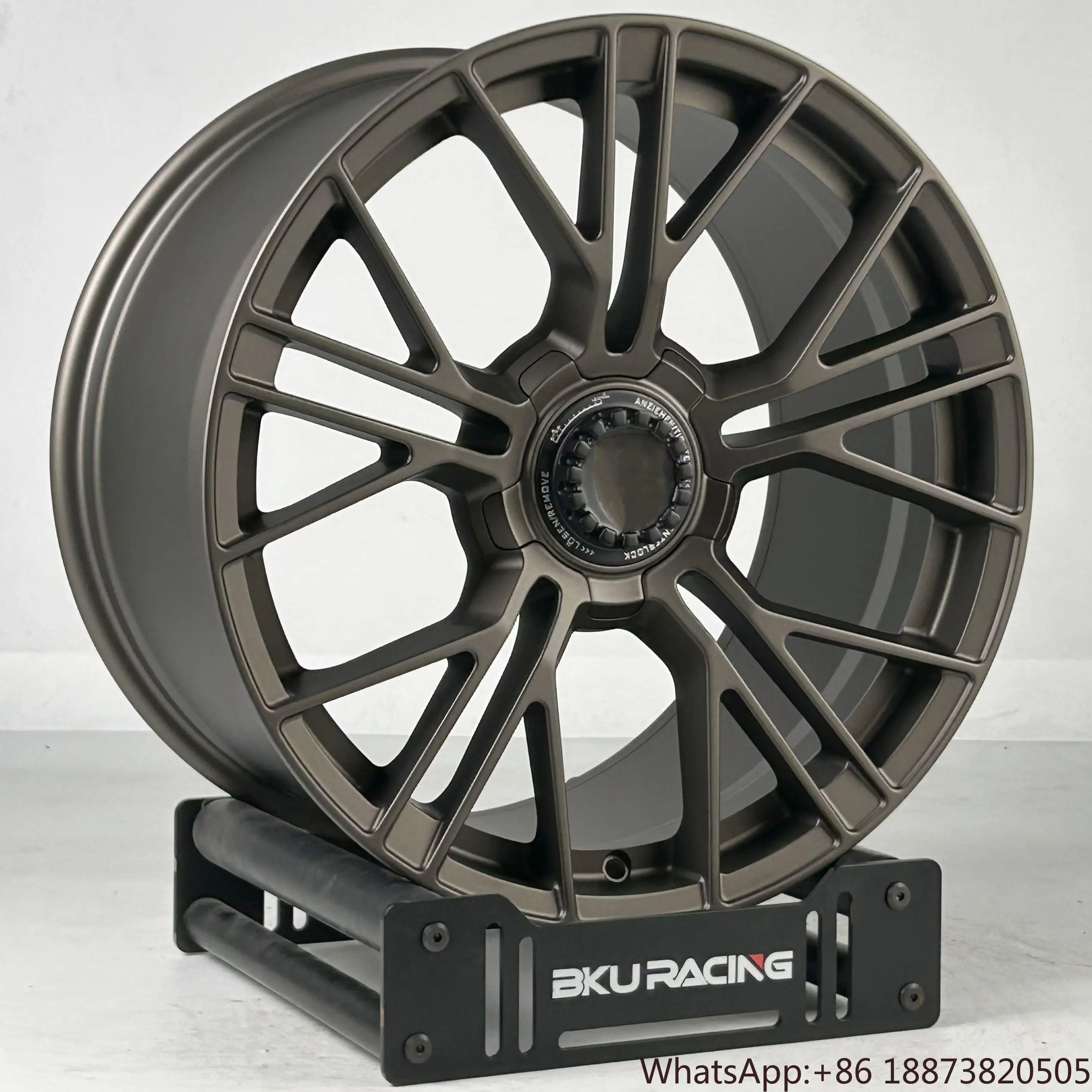 

Кованые колеса 5x130 для Porsche 911 991 992 Turbo S Carrera GTS GT3 GT2 RS 19 20 21-дюймовые диски с индивидуальным центральным замком из сплава