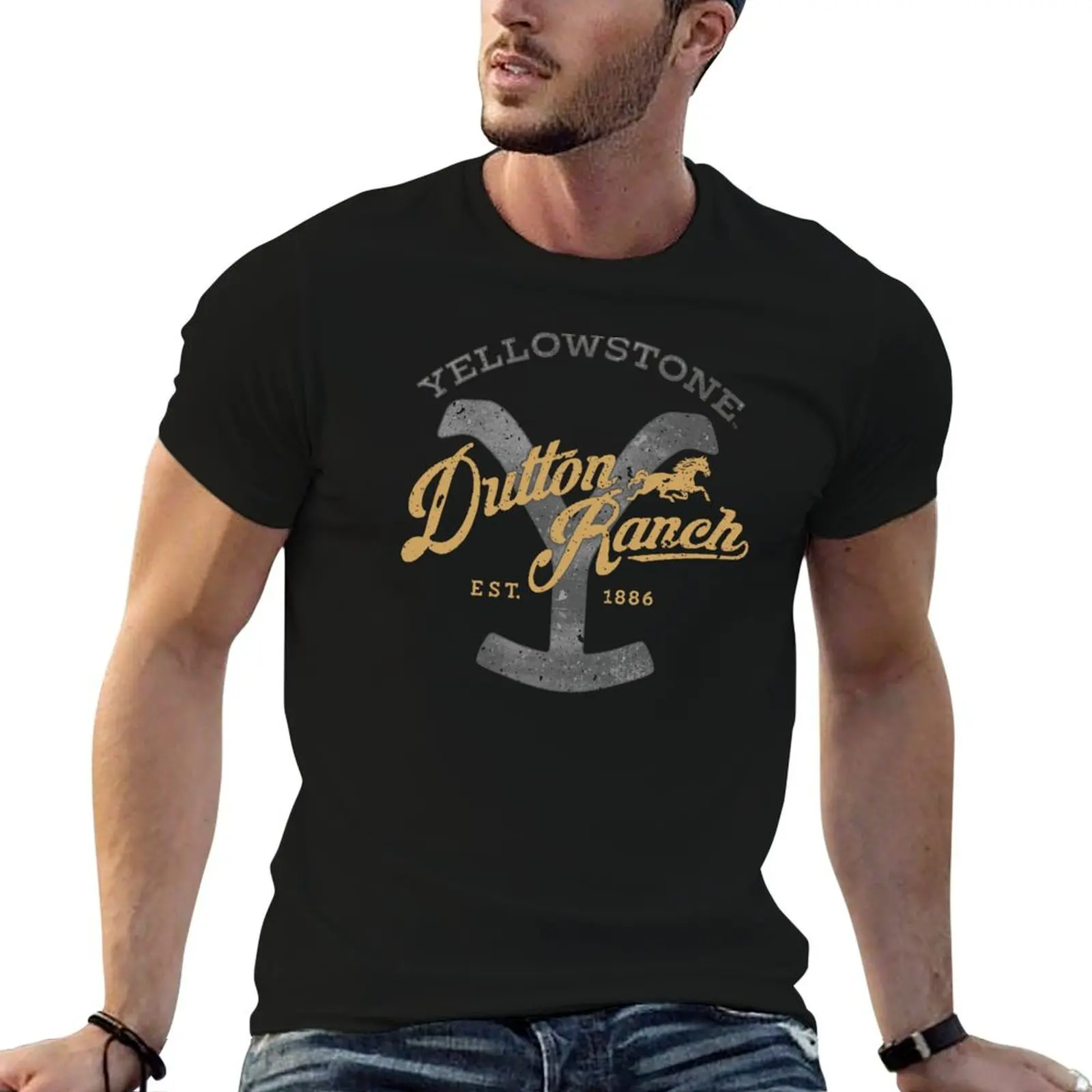 Yellowstone Dutton Ranch Est 1886 Vintage Collegiate Style T-Shirt Simple Solid Color Crew Neck Tee