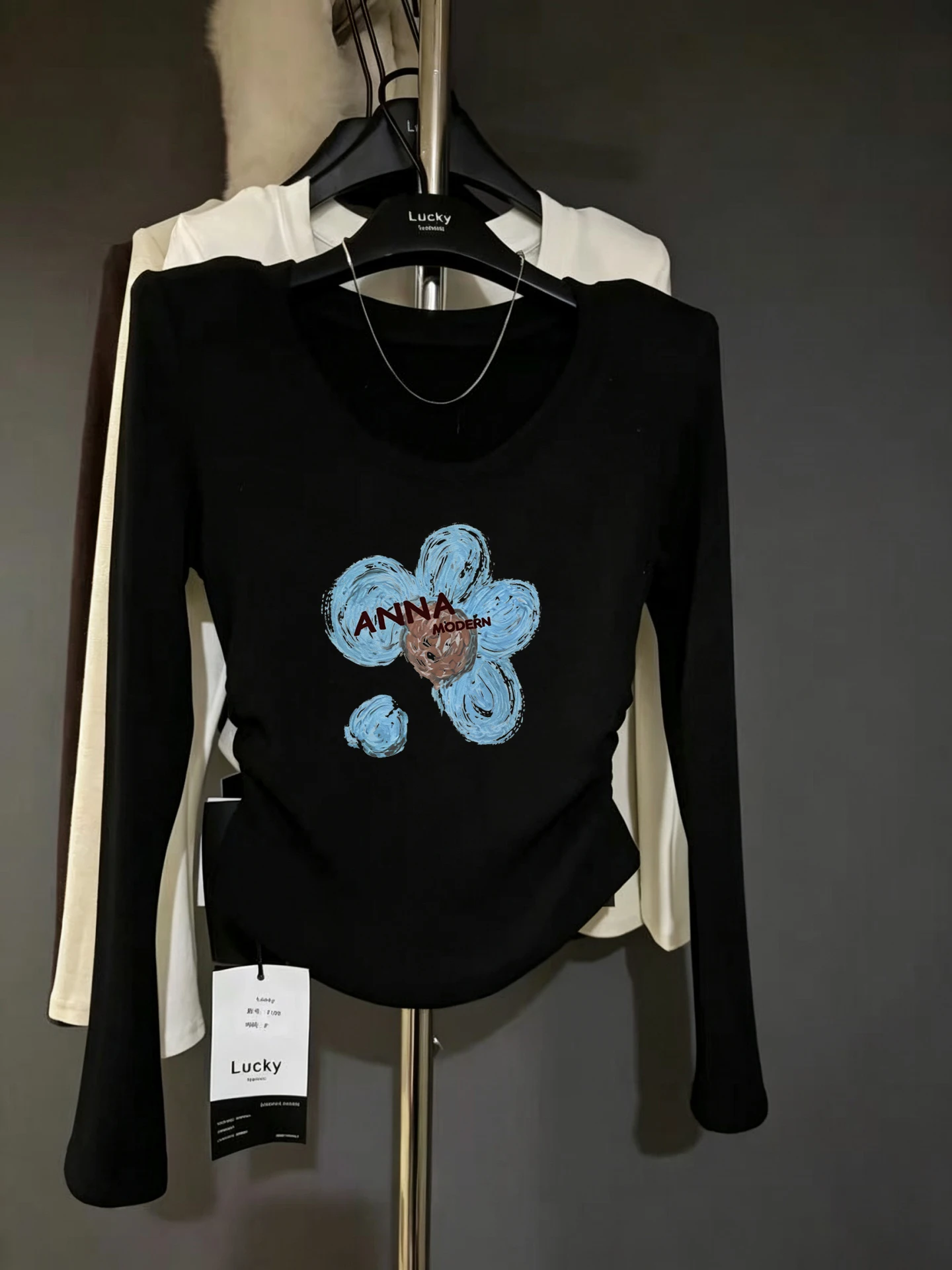 Fall 2026 Women's Korean Style Long Sleeve Slim Fit T-Shirt Versatile Shoulder Length Casual Commute Fashion Creative Pattern