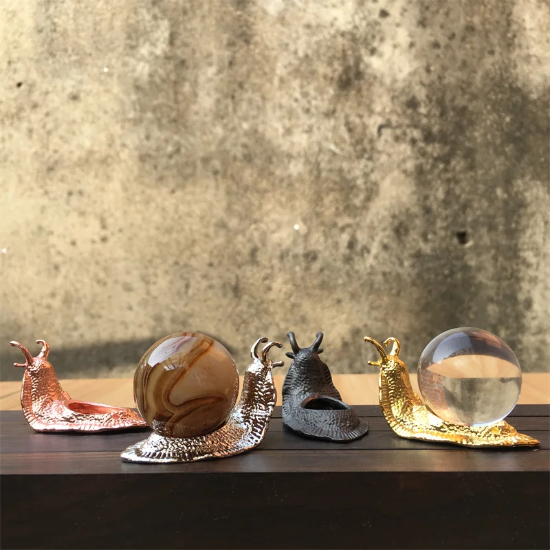4pcs Metal Silver Black Golden Crystal Sphere Holder Snail Shape Ball Egg Base Display Stand Home Decor Desktop Ornaments
