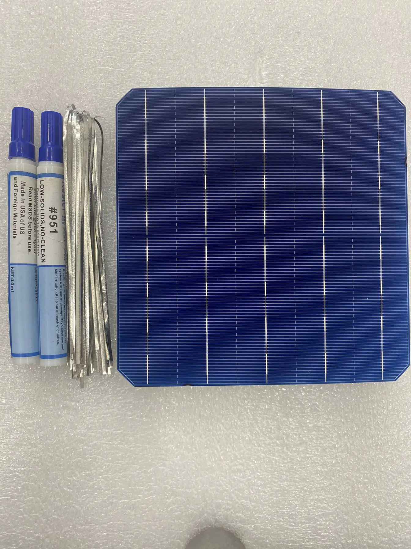 

100Pcs 5W 156.75 * 156.75MM Photovoltaic Mono Solar Panel Cell or DIY Monocrystalline Silicon Panel with solar tab wire